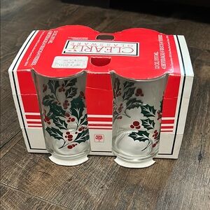 Vintage Set Of 4 Crisa (Holly Berry) 12 oz Christmas Drinking‎ Glasses
